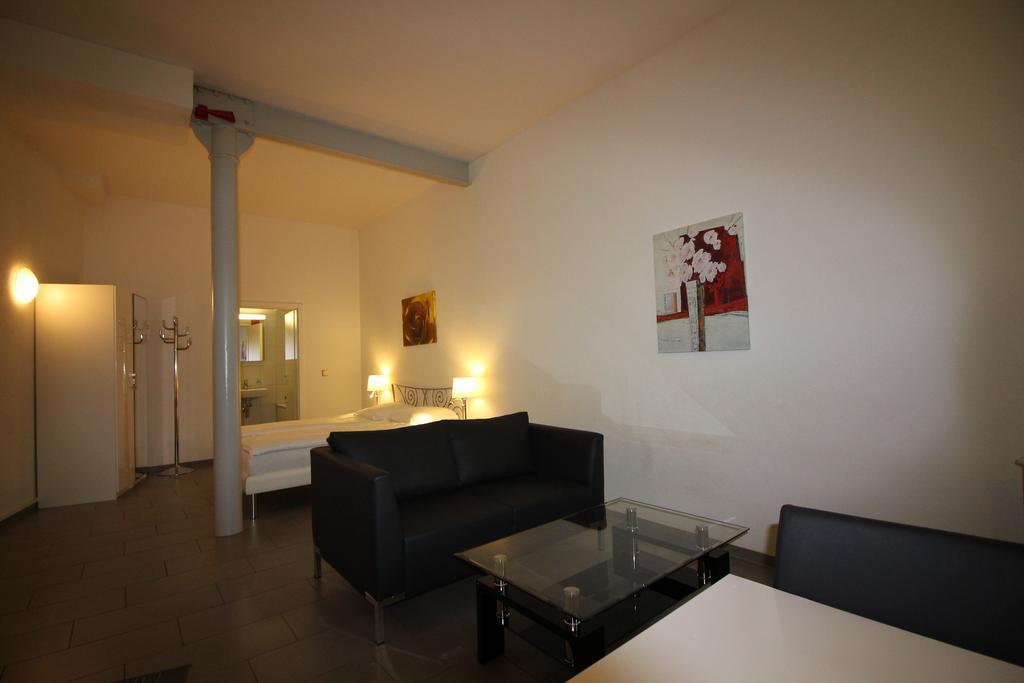 Swiss Star Oerlikon Inn Curych Exteriér fotografie